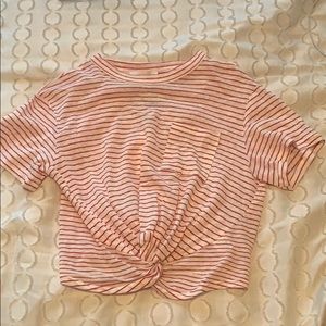 Super cute front-tie striped boutique shirt!